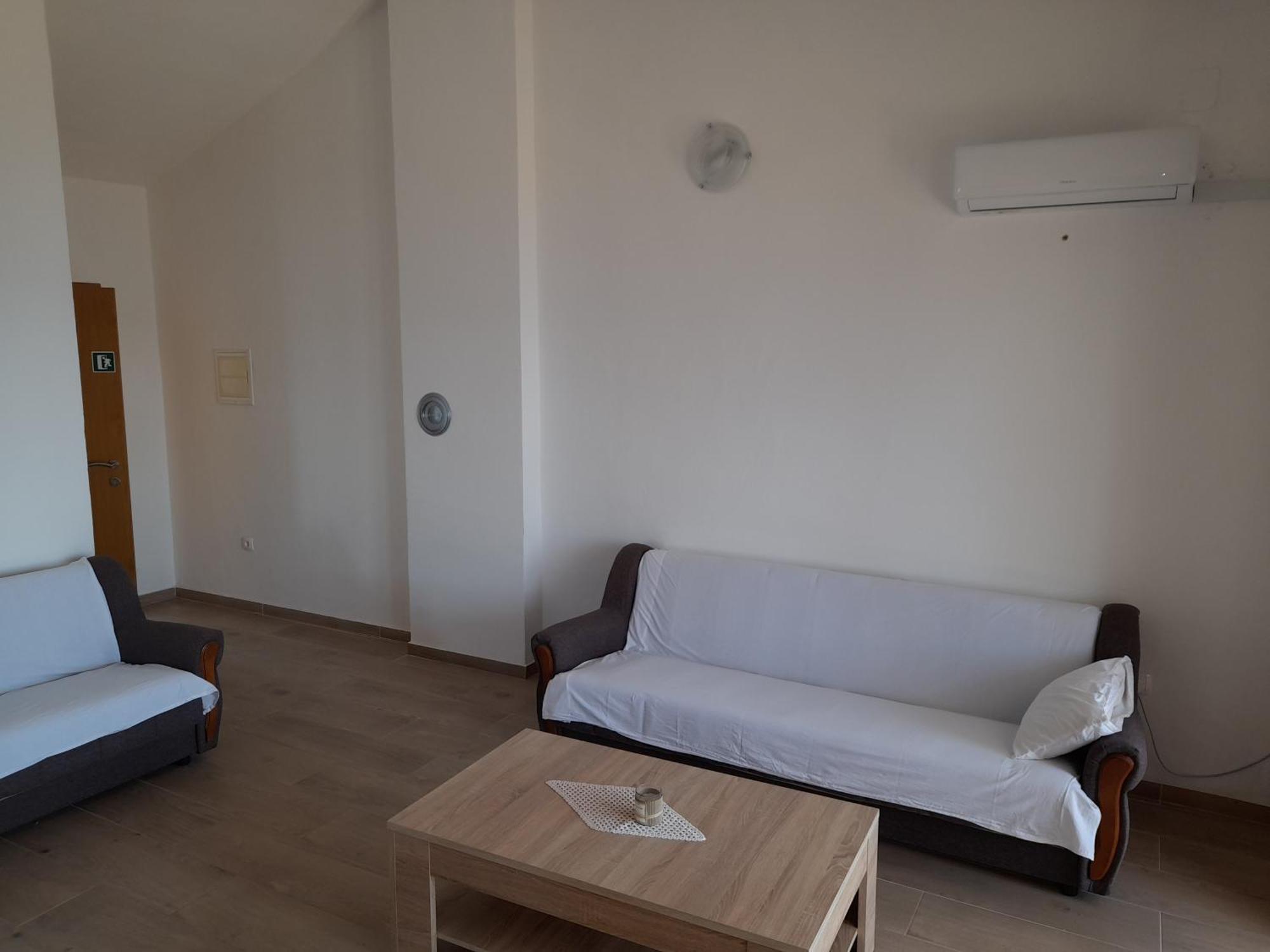 Apartments Radica 塞尼 外观 照片
